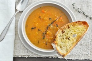 Tomato-Butternut-Squash-Soup-Vegan-by-Dana-@-BuenoVida-410x273
